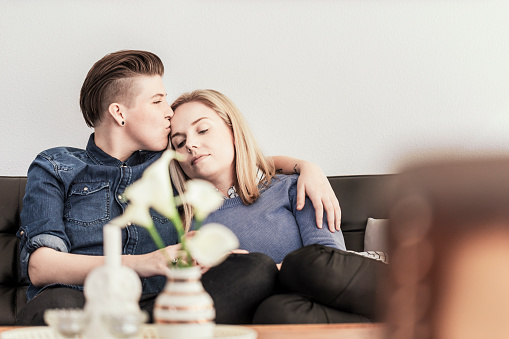 What The New Study On Sexuality Really Says About Lesbians