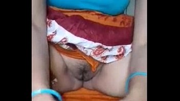 Young Indian Maid Playing Cock Blowjob Audio